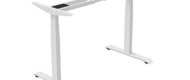 Kodėl stovintys stalai vis dar yra viena karščiausių temų 2025 m.